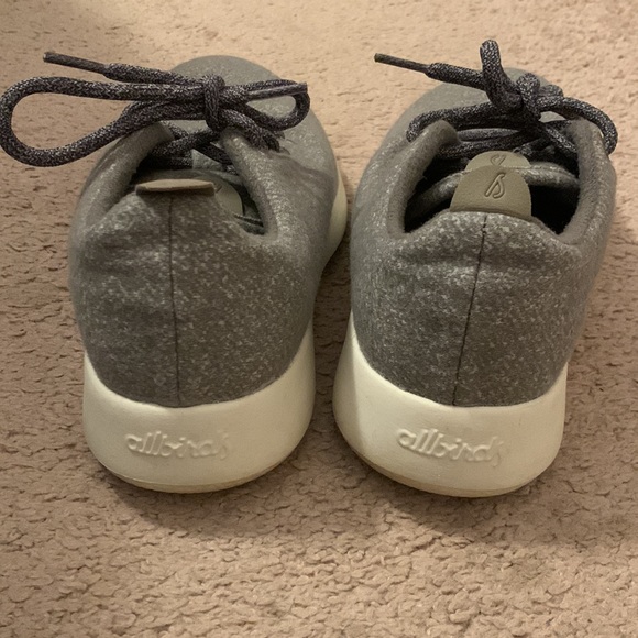 Allbirds Tennis Shoes- Woman’s Tree Runners - Picture 3 of 4